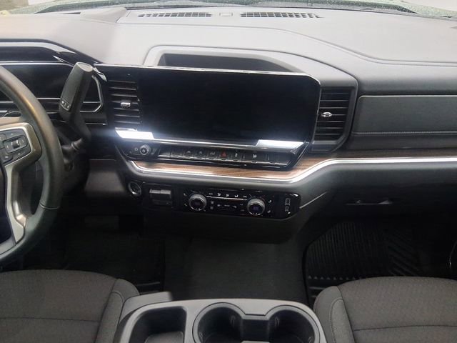 Used 2025 Chevrolet Silverado 1500 LT AWD/4WD image 11