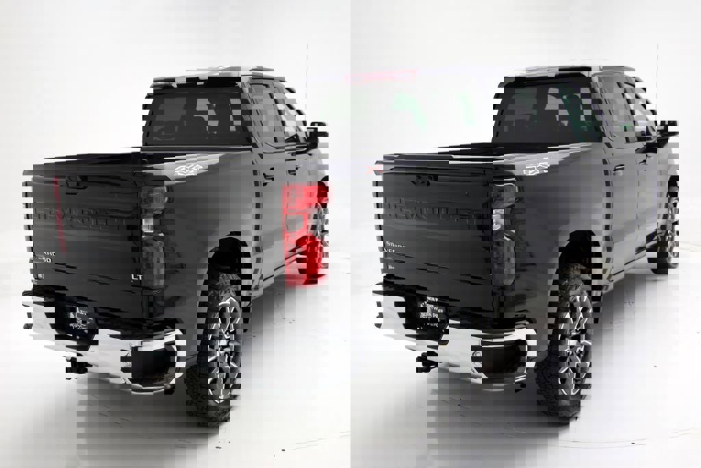 Used 2024 Chevrolet Silverado 1500 LT image 9