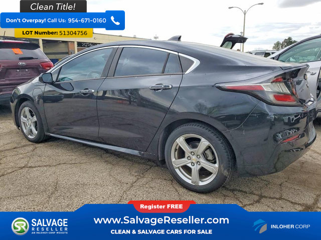 Used 2017 Chevrolet Volt LT w/ Comfort Package FWD image 3