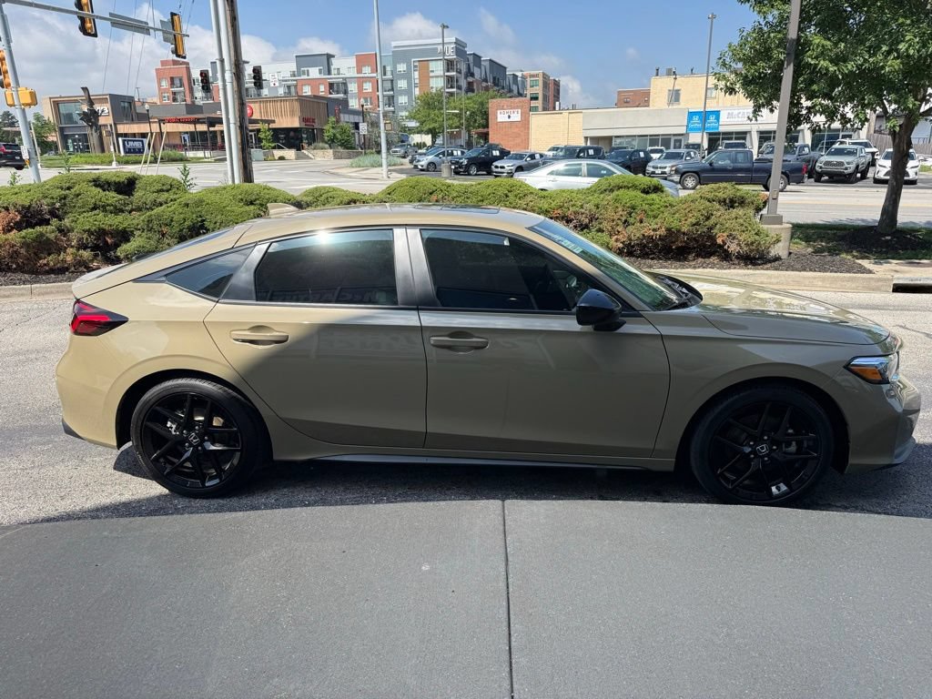 Used 2026 Honda Civic Sport image 4