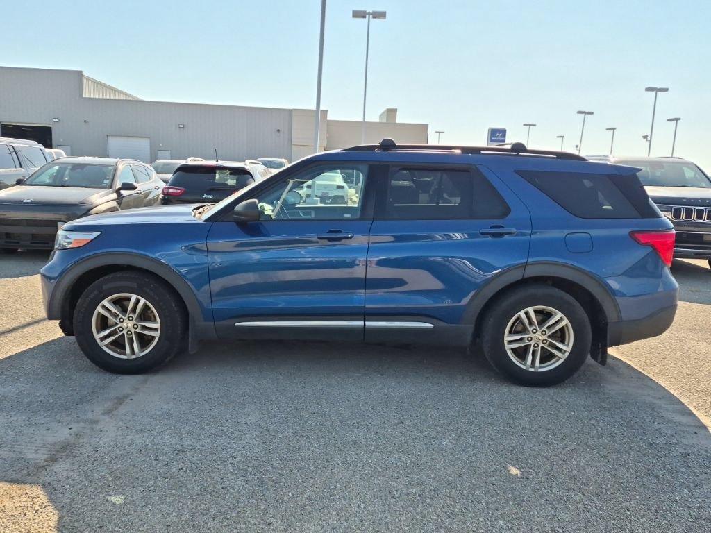 Used 2021 Ford Explorer XLT RWD image 6
