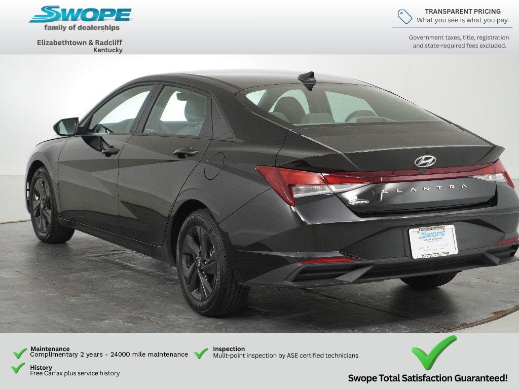 Certified 2023 Hyundai Elantra SEL FWD image 5