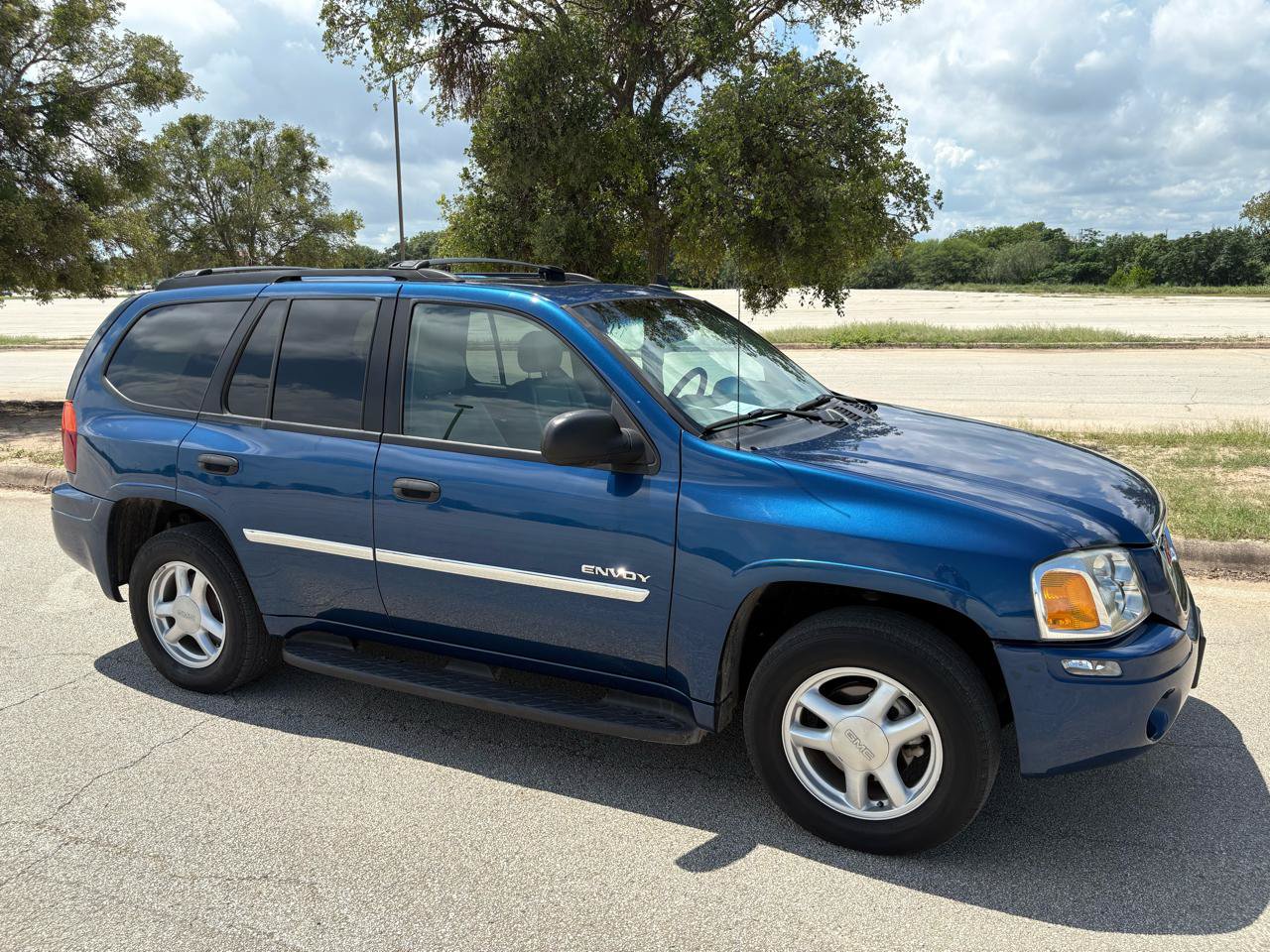 Used 2006 GMC Envoy SLE RWD image 54