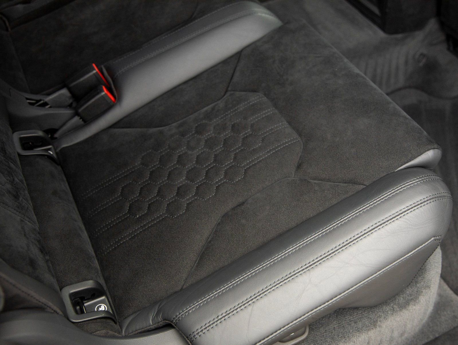 Used 2024 Lamborghini Urus Performante image 42