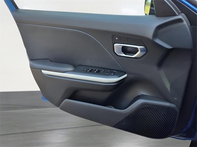 New 2025 Kia K4 GT-Line image 16