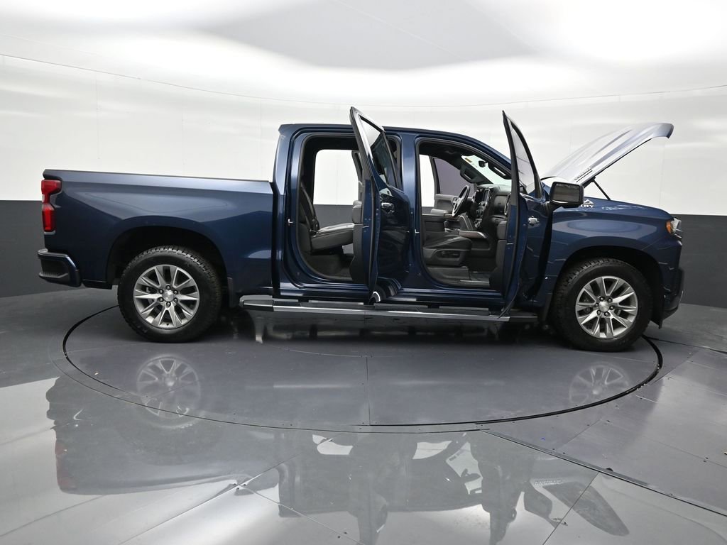 Used 2021 Chevrolet Silverado 1500 High Country w/ Technology Package image 36