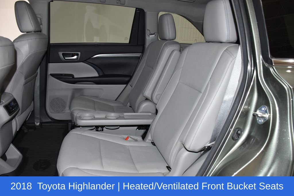 Used 2018 Toyota Highlander Limited image 29