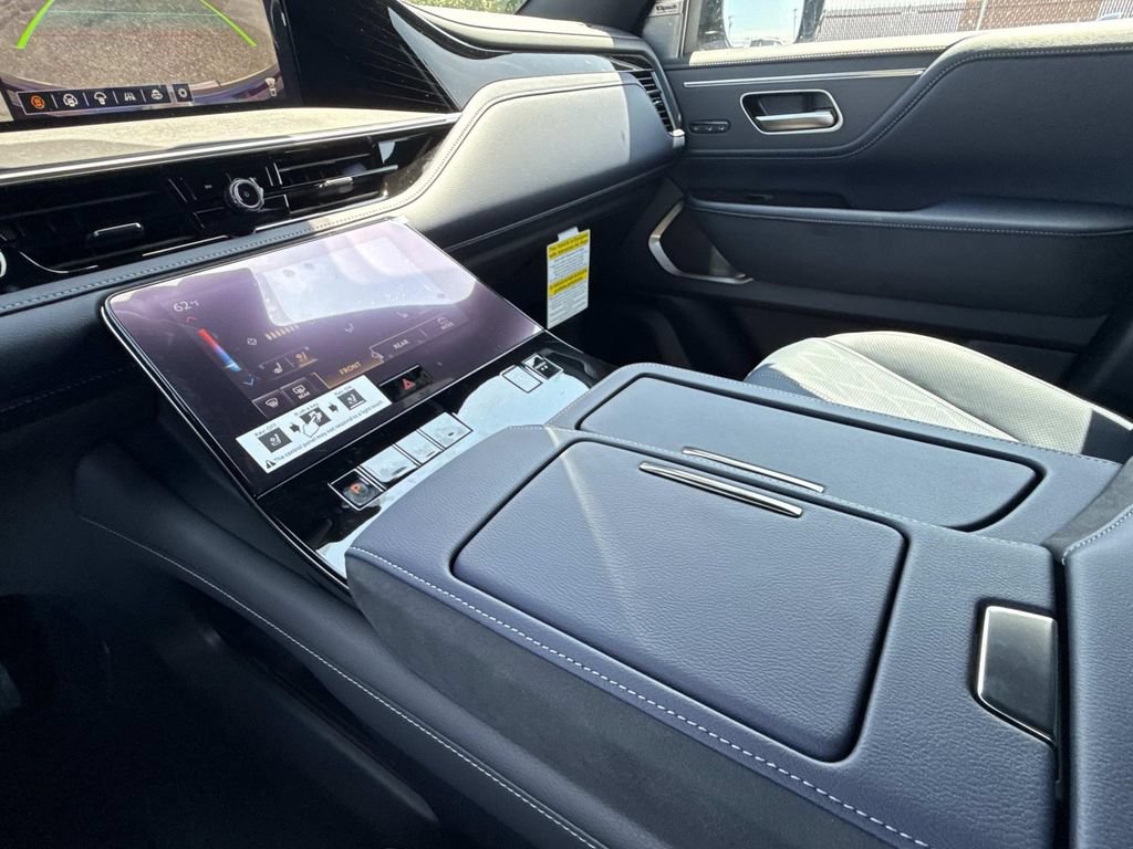 New 2027 INFINITI QX80 Sensory w/ Sport Exterior Package AWD/4WD image 7