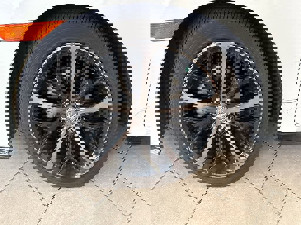 Used 2020 Honda Civic Sport Touring image 14