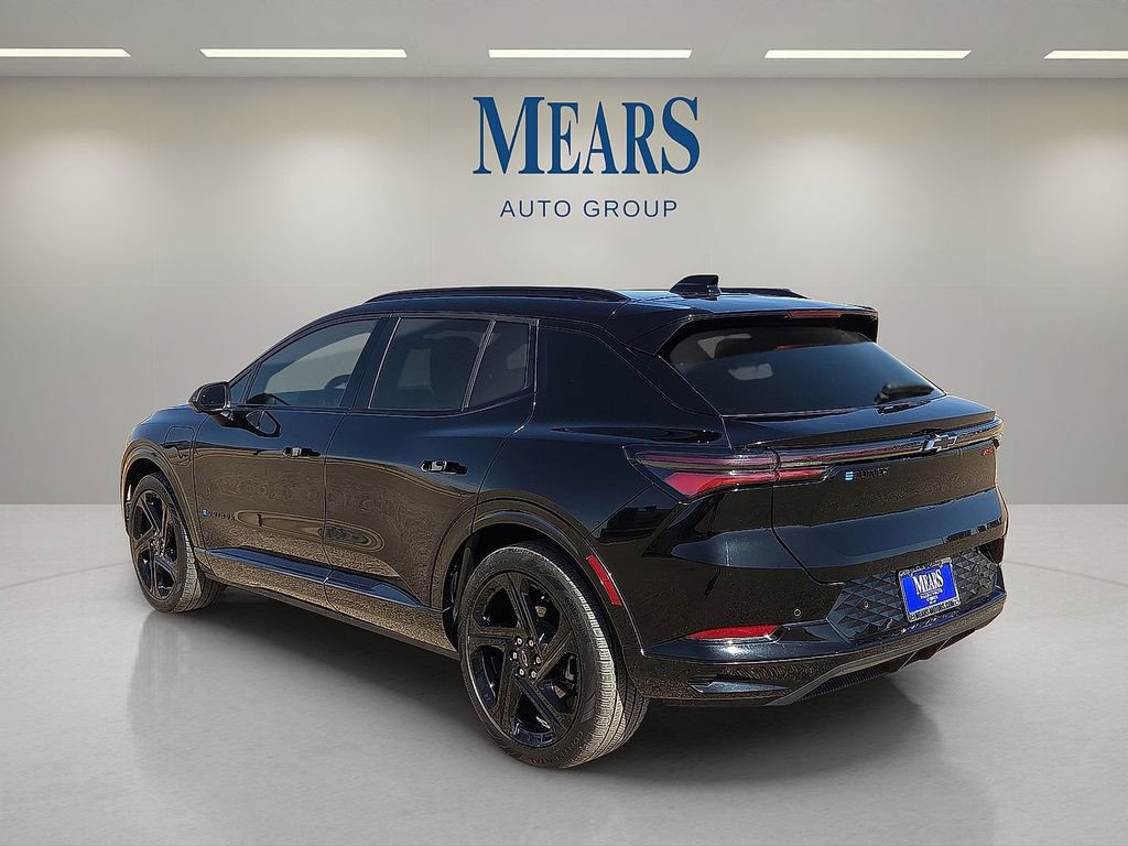 Used 2024 Chevrolet Equinox EV RS image 3