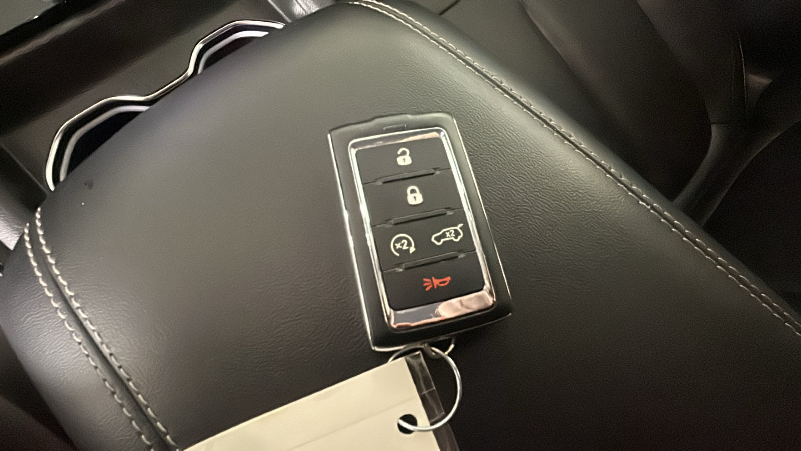 Used 2023 Jeep Grand Cherokee Limited AWD/4WD image 24