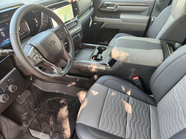 New 2026 Chevrolet Silverado 2500 ZR2 AWD/4WD image 4