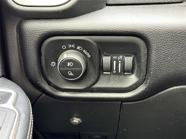 Used 2021 RAM 3500 Laramie image 12