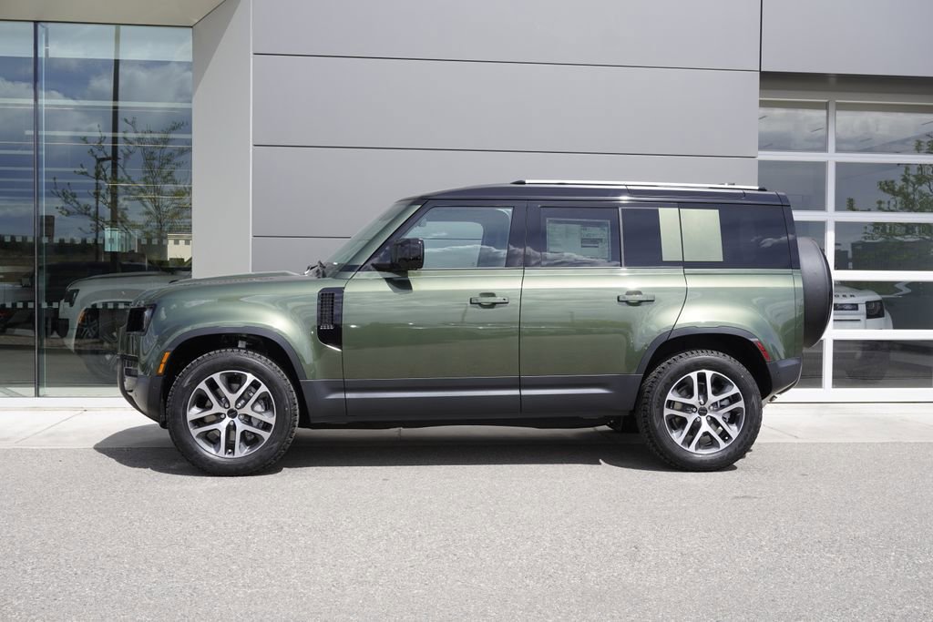 New 2026 Land Rover Defender 110 S AWD/4WD image 8