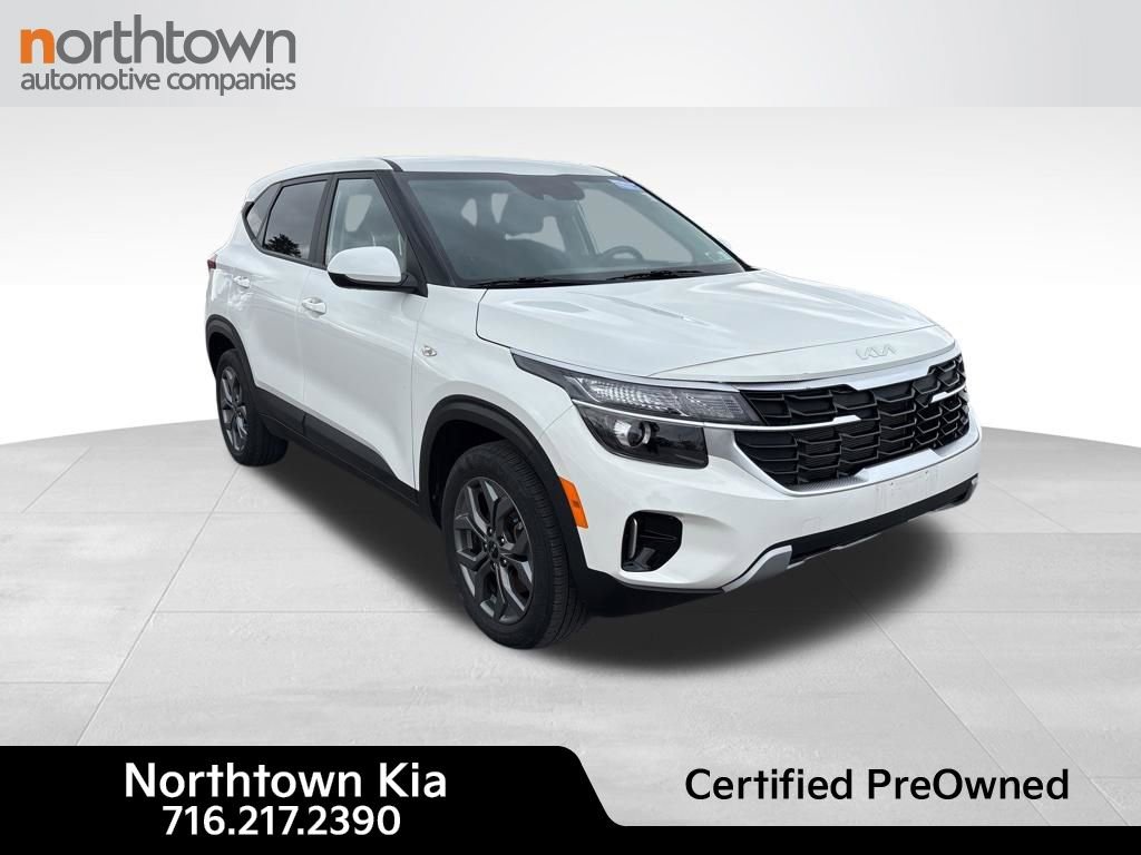 Certified 2024 Kia Seltos LX image 3