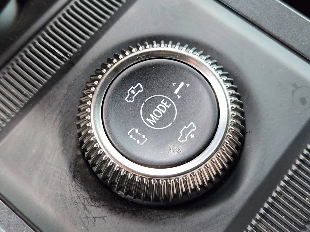 Used 2025 GMC Hummer EV 2X AWD/4WD image 28