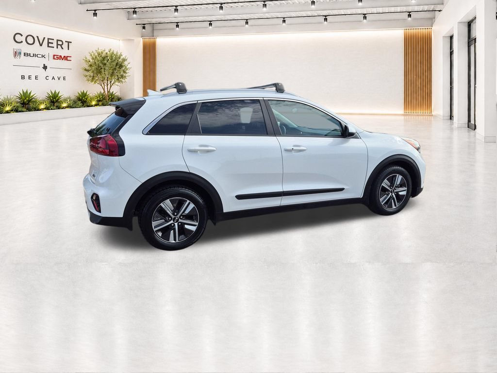 Used 2020 Kia Niro LXS FWD image 12