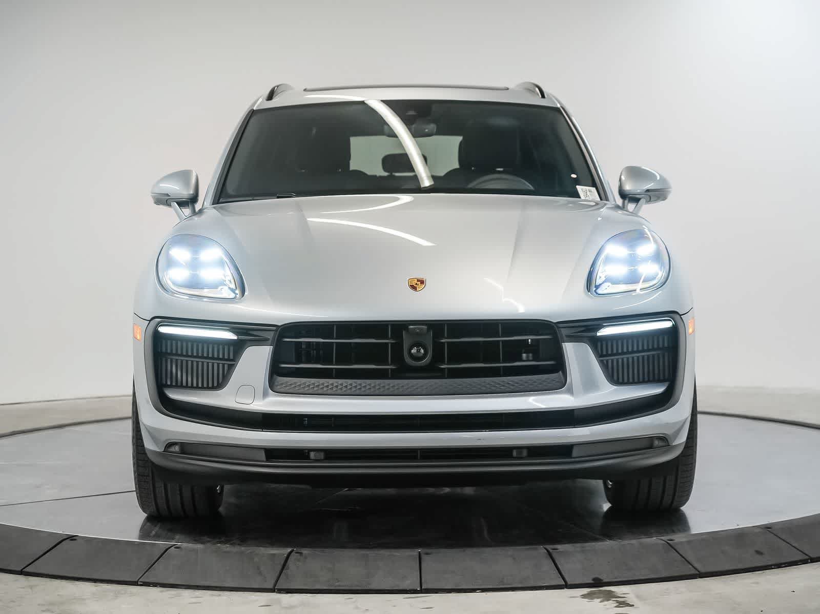 New 2026 Porsche Macan S AWD/4WD image 6