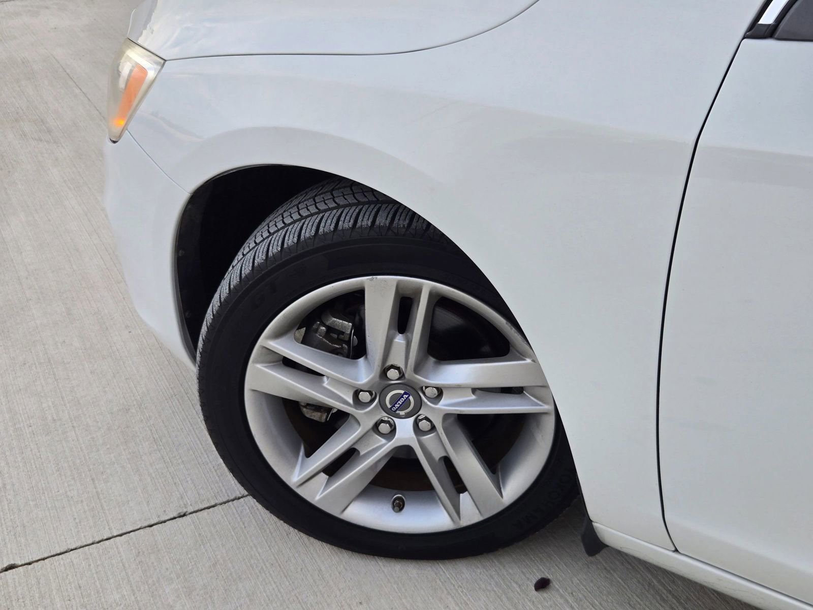 Used 2015 Volvo V60 T5 Premier image 34