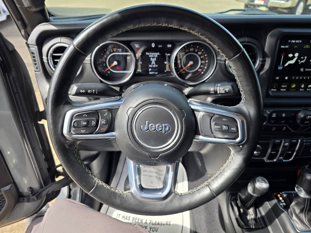 Used 2022 Jeep Gladiator Overland w/ Popular Equipment Package AWD/4WD image 16