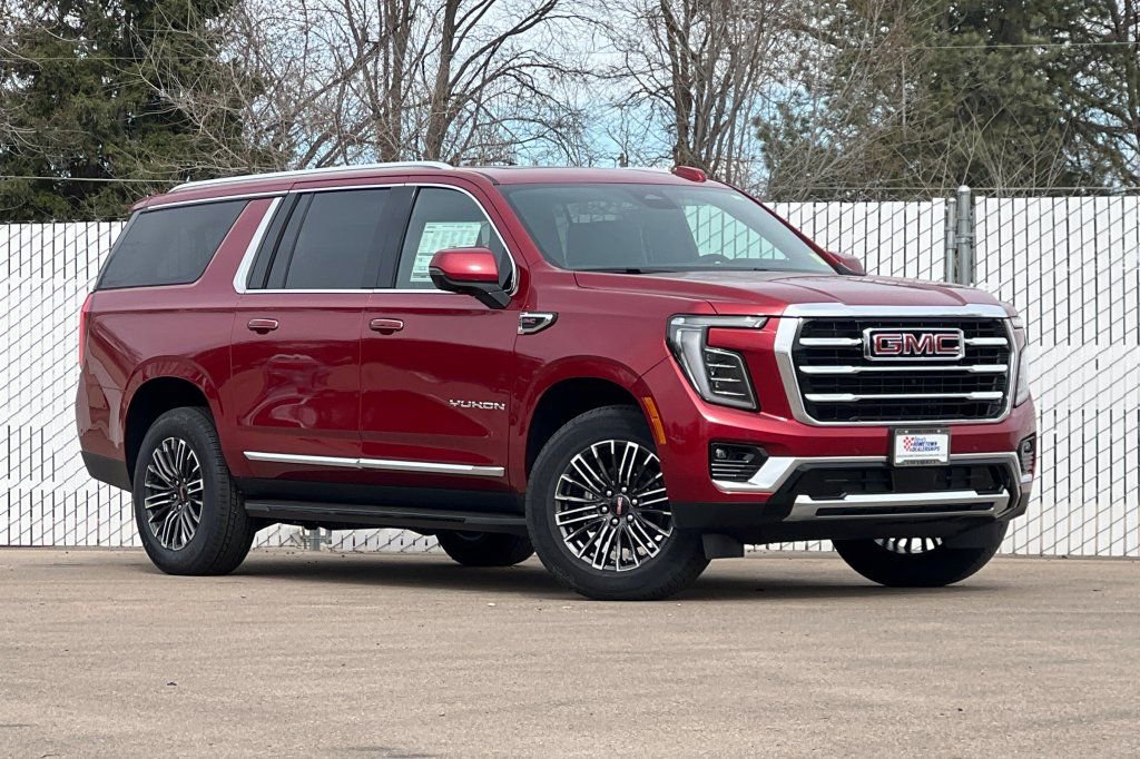 New 2026 GMC Yukon XL Elevation w/ Elevation Premium Package AWD/4WD image 2