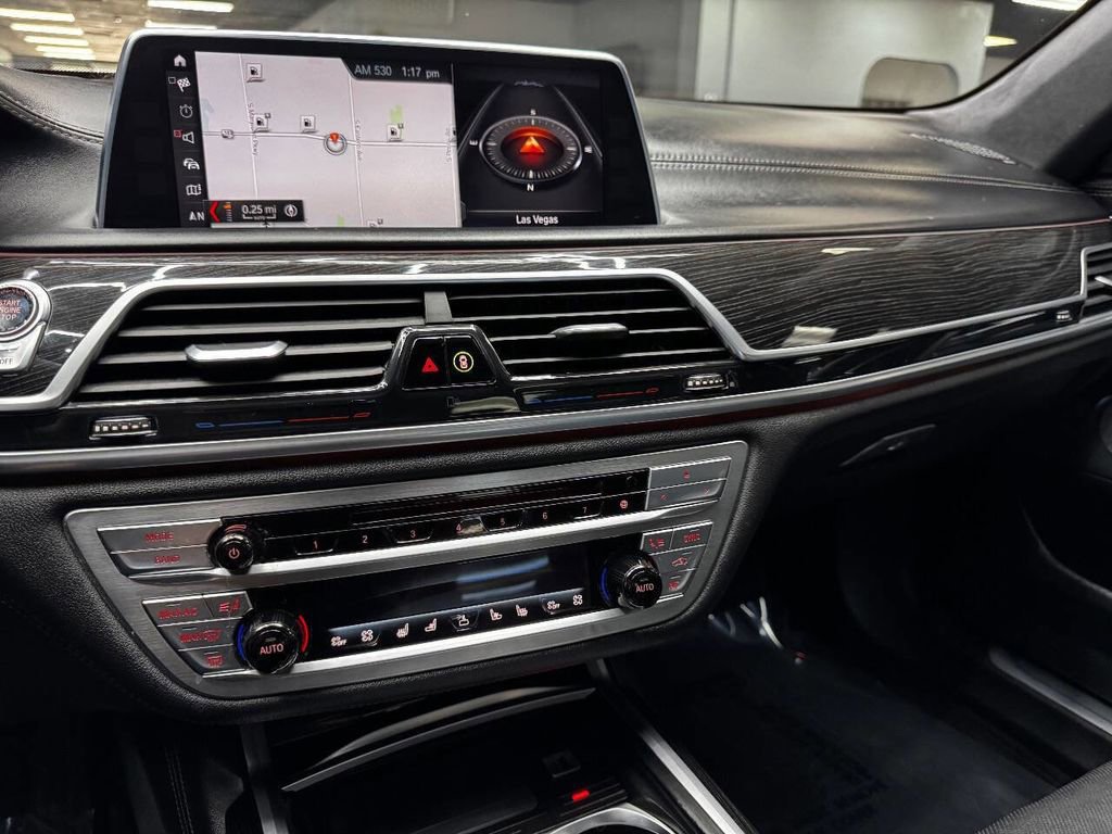 Used 2016 BMW 740i image 25