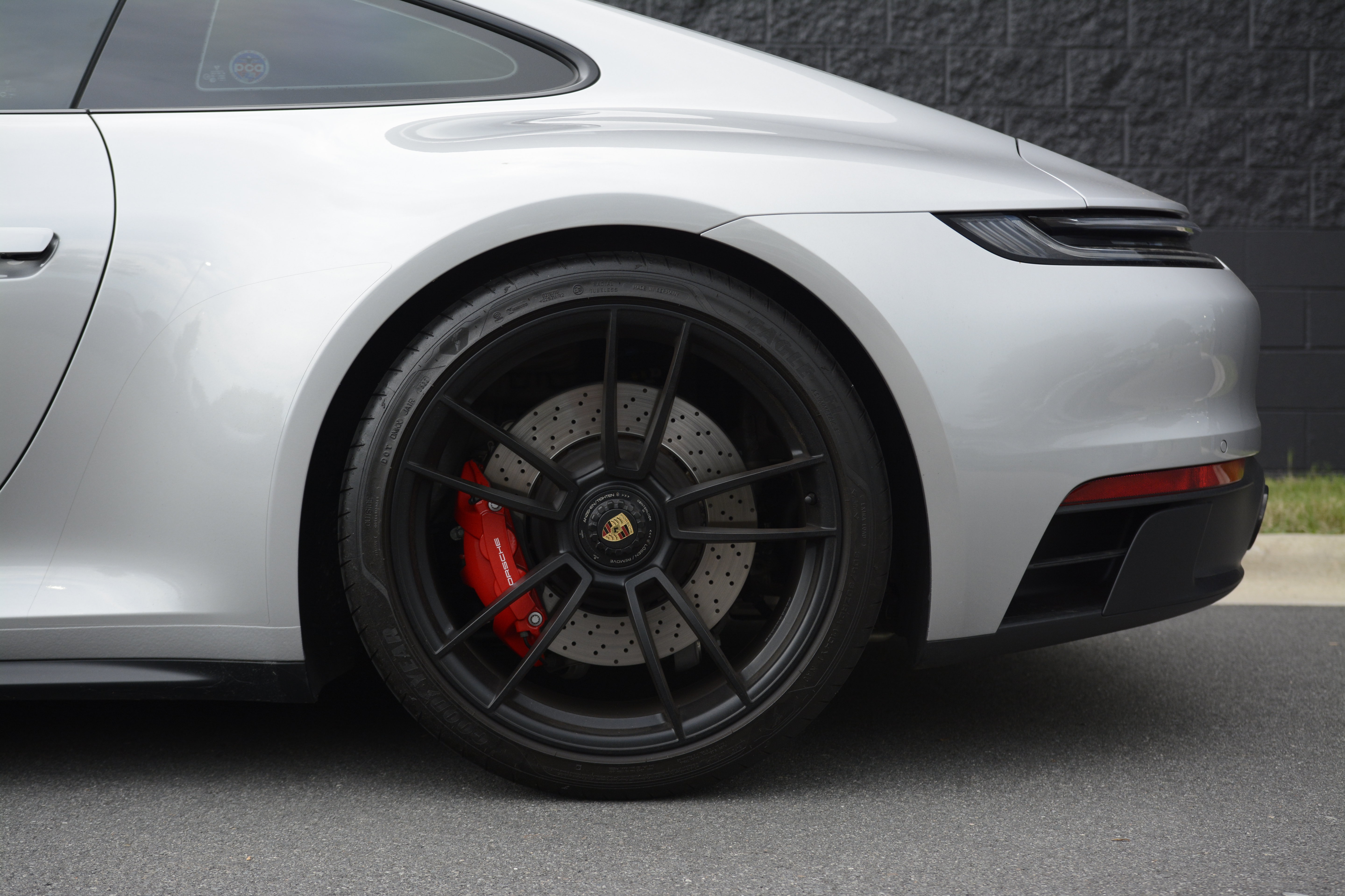 Certified 2023 Porsche 911 Carrera GTS RWD image 36
