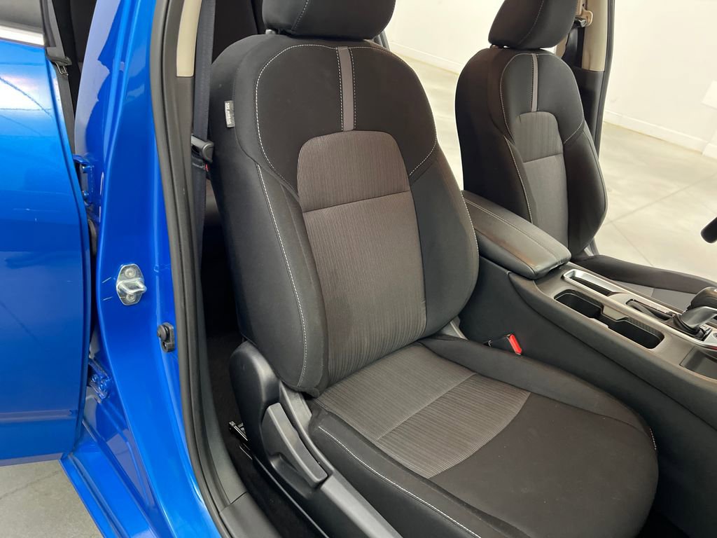 Used 2025 Nissan Sentra SV image 20