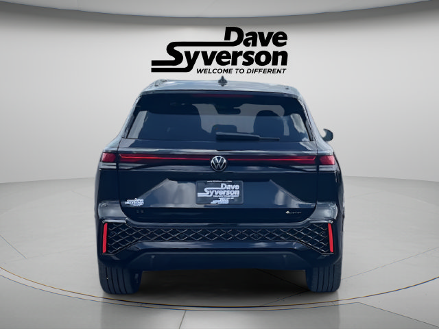 New 2026 Volkswagen Tiguan SE R-Line AWD/4WD image 4