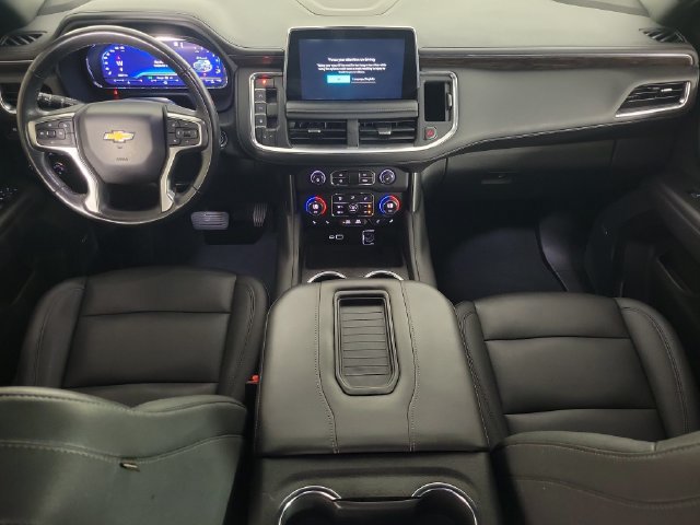 Used 2022 Chevrolet Suburban LT RWD image 10