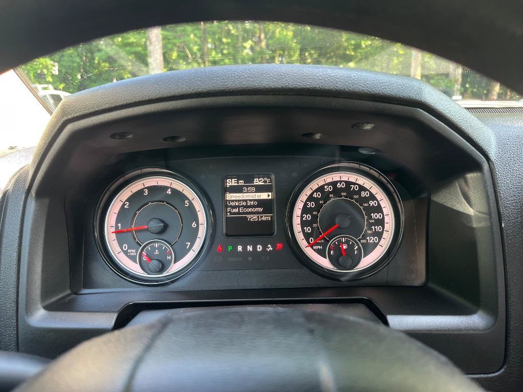 Used 2021 RAM 1500 Classic SLT RWD image 35