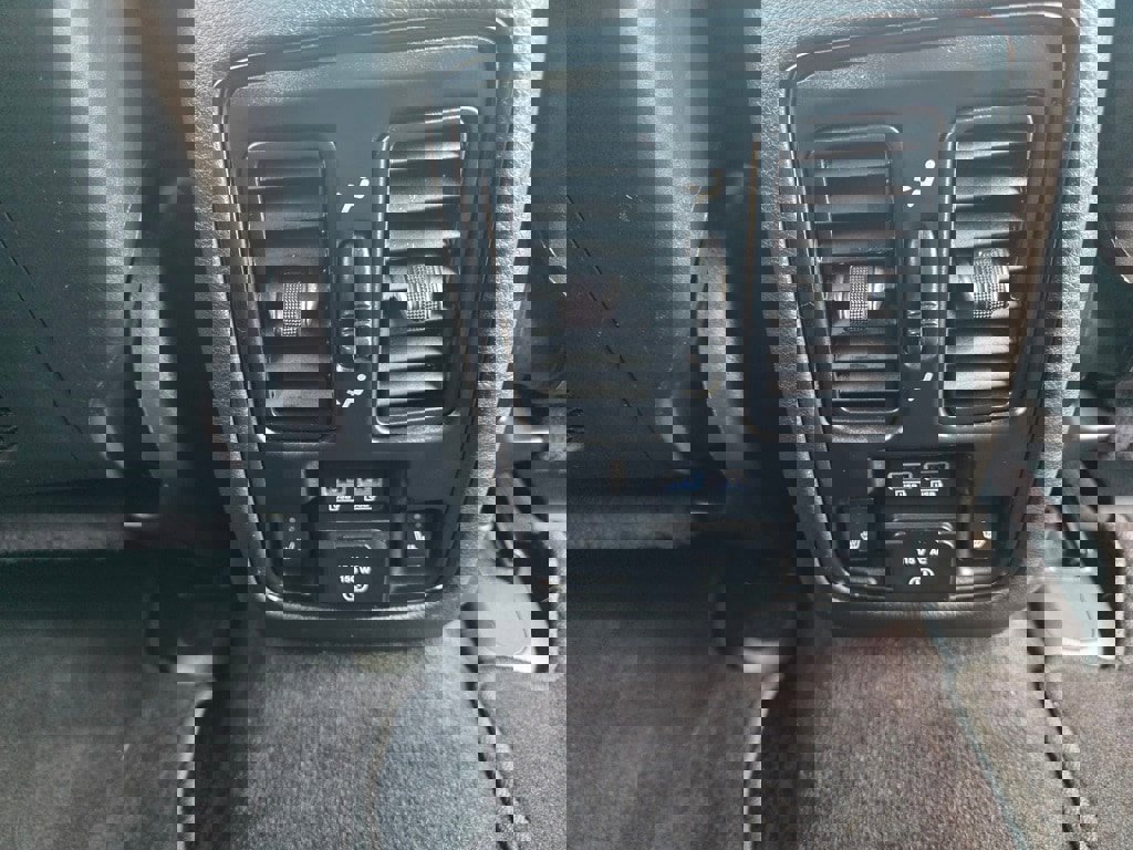 Used 2018 Jeep Grand Cherokee High Altitude image 27