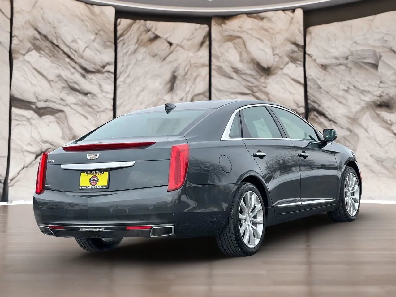 Used 2017 Cadillac XTS Luxury w/ Driver Awareness Package image 5