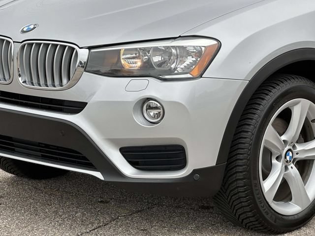 Used 2017 BMW X3 xDrive28i AWD/4WD image 12
