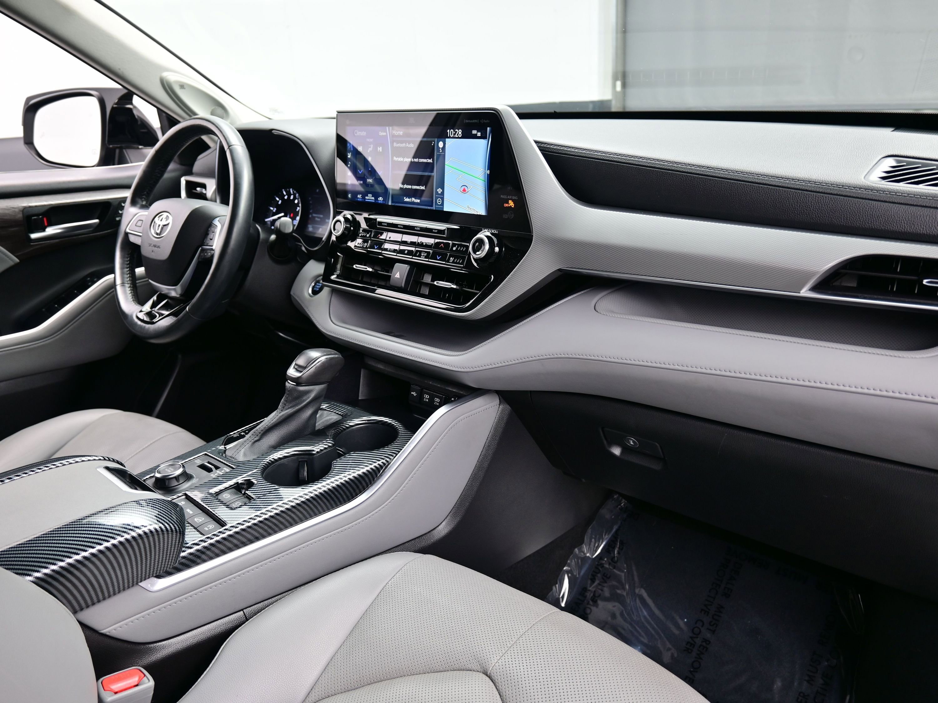 Used 2021 Toyota Highlander Platinum AWD/4WD image 16