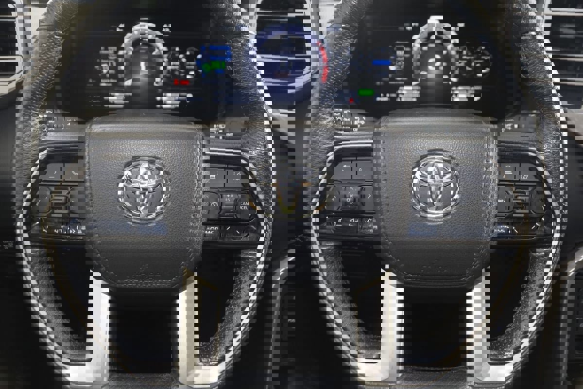 Used 2023 Toyota Tundra Limited image 34