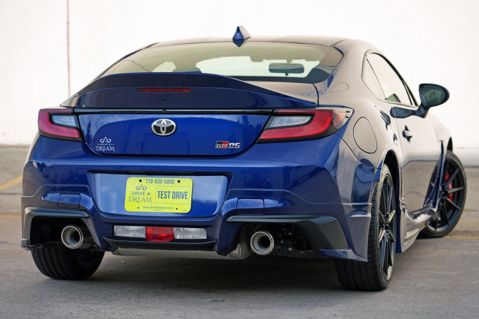 Used 2026 Toyota GR86 Premium w/ GR Aero Kit RWD image 5