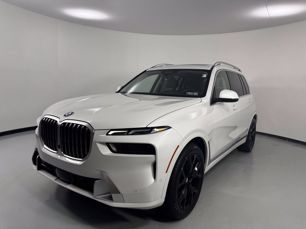 Certified 2023 BMW X7 xDrive40i w/ Executive Package AWD/4WD image 4