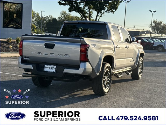 Used 2025 Toyota Tacoma TRD Sport AWD/4WD image 3