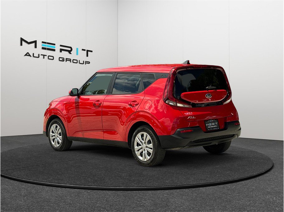 Used 2020 Kia Soul LX FWD image 7