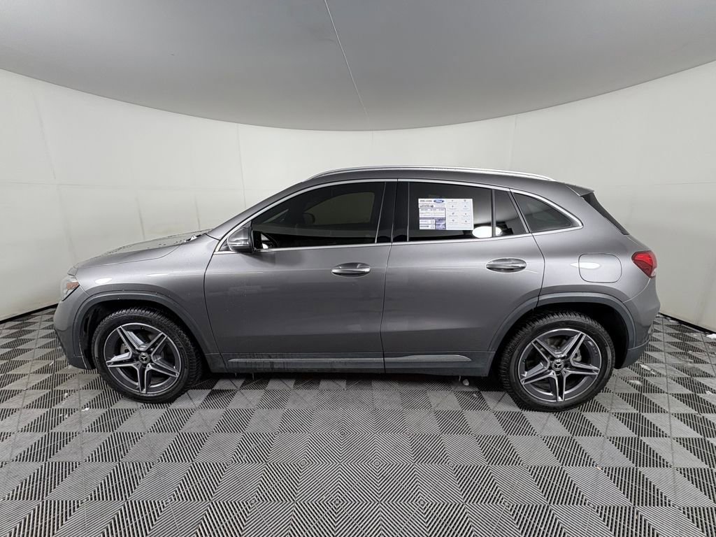 Used 2023 Mercedes-Benz GLA 250 4MATIC image 4