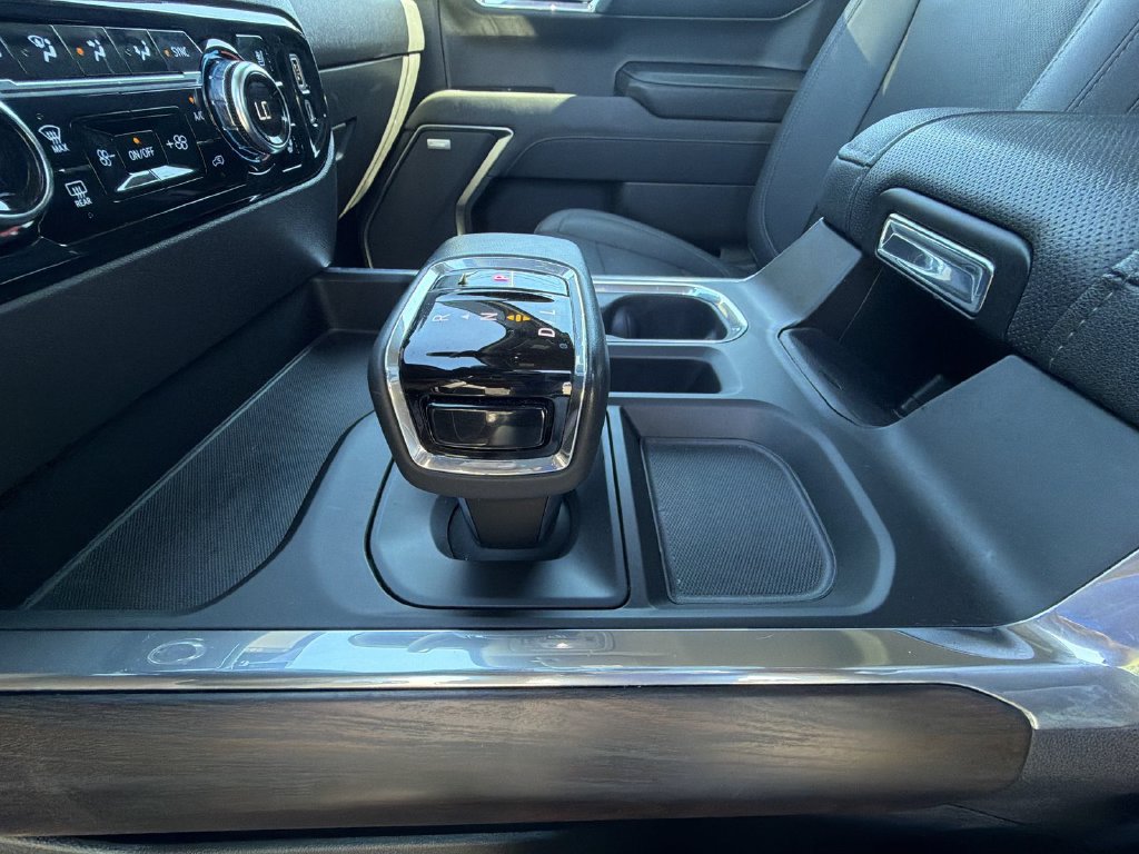 Used 2023 GMC Sierra 1500 SLT w/ SLT Premium Package AWD/4WD image 25