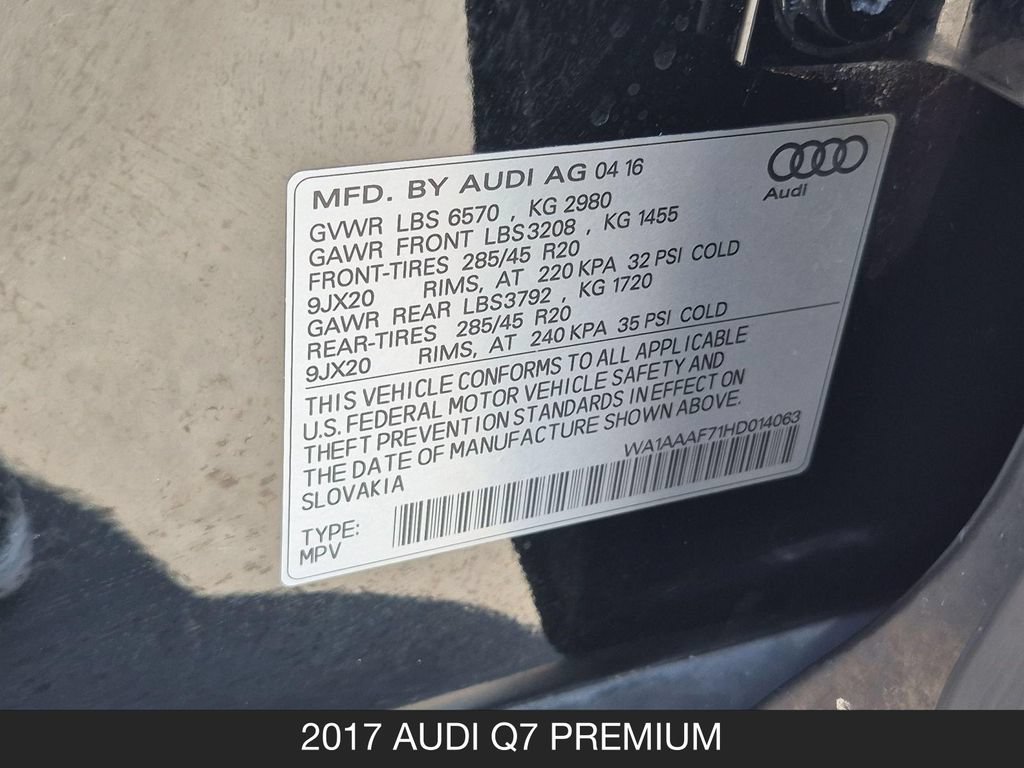 Used 2017 Audi Q7 3.0T Premium AWD/4WD image 27