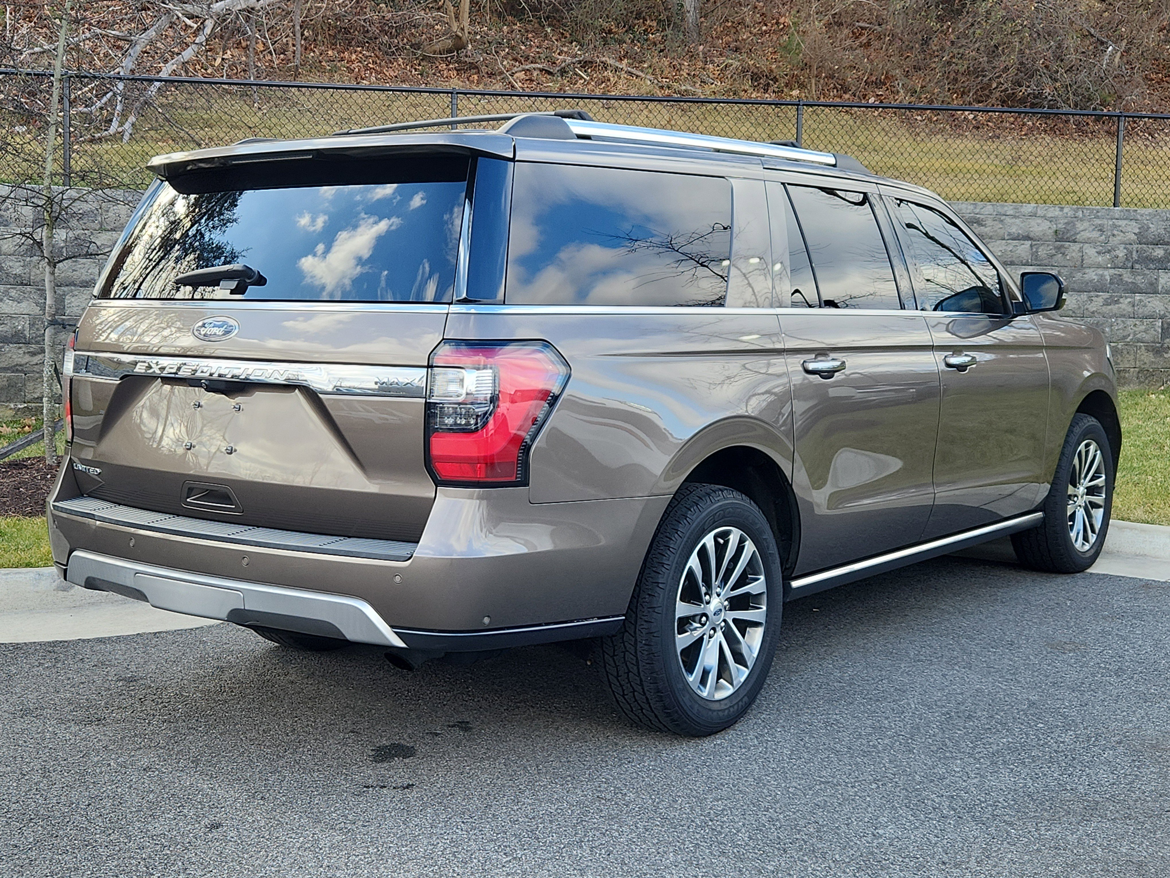 Used 2018 Ford Expedition Max Limited w/ Equipment Group 301A image 2