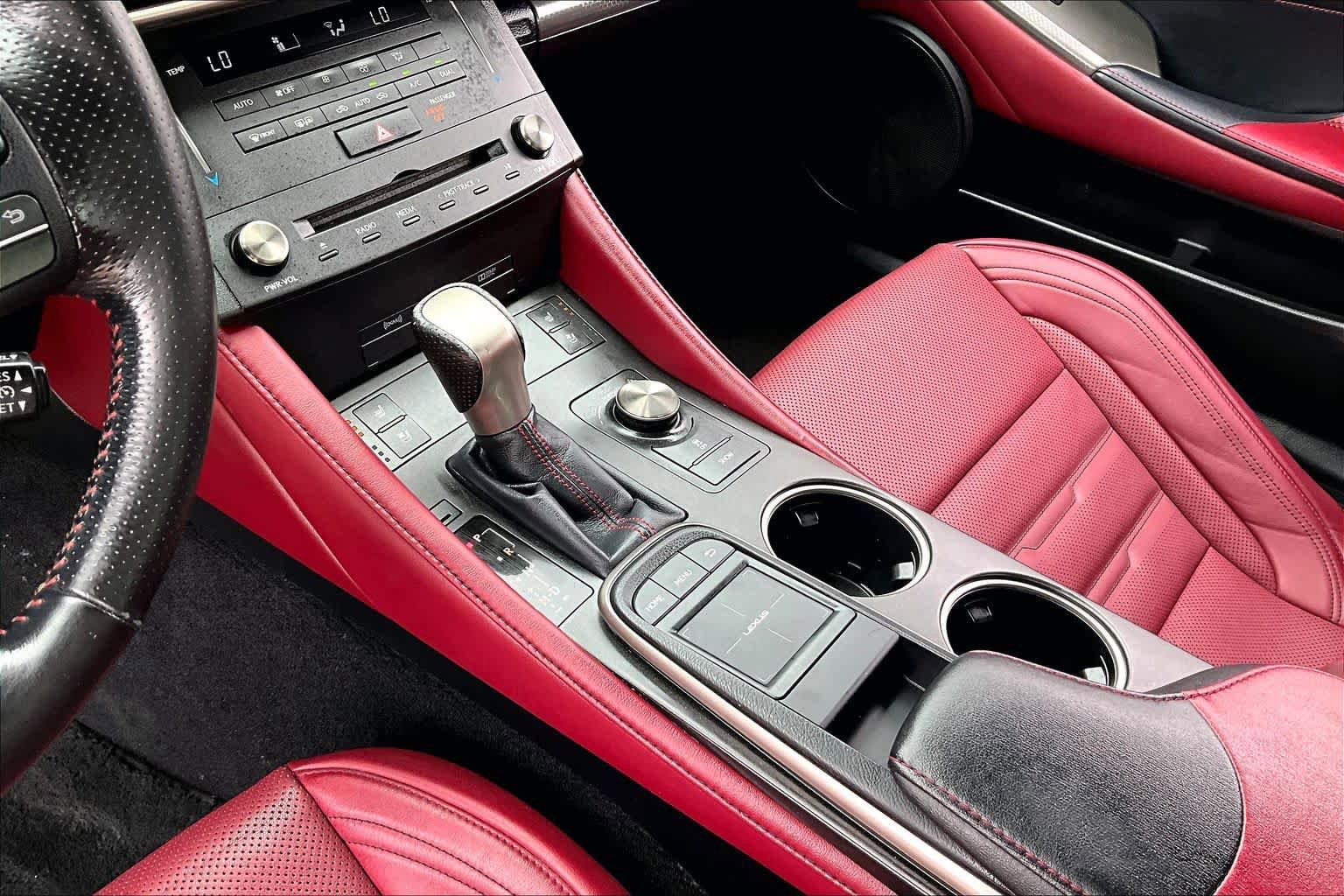 Used 2016 Lexus RC 200t RWD image 14