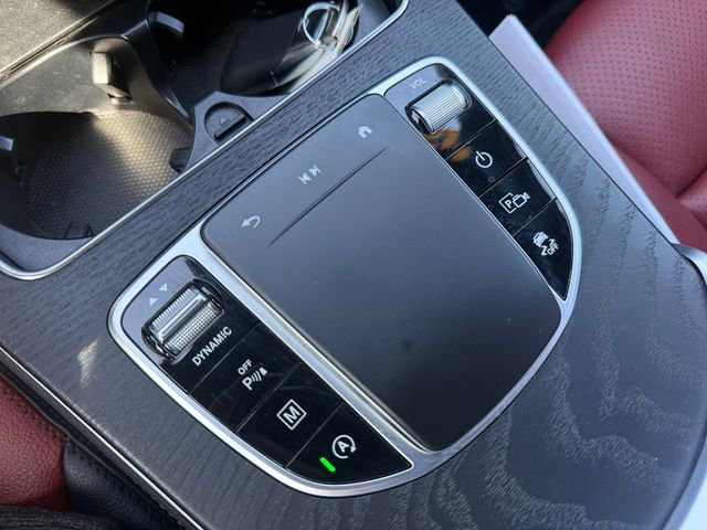 Used 2021 Mercedes-Benz GLC 300 4MATIC image 33