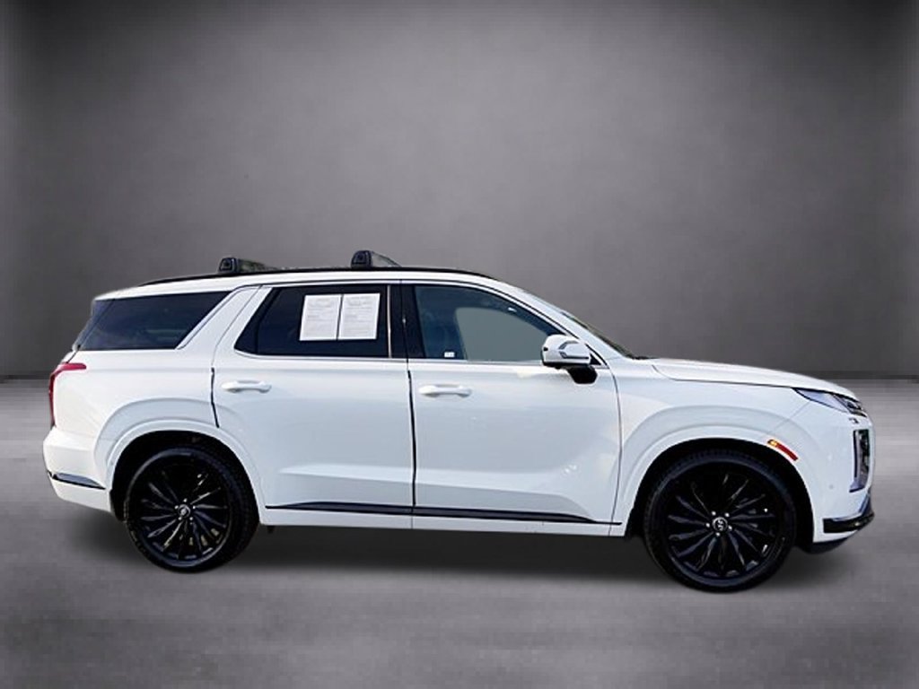 Certified 2025 Hyundai Palisade Calligraphy AWD/4WD image 3