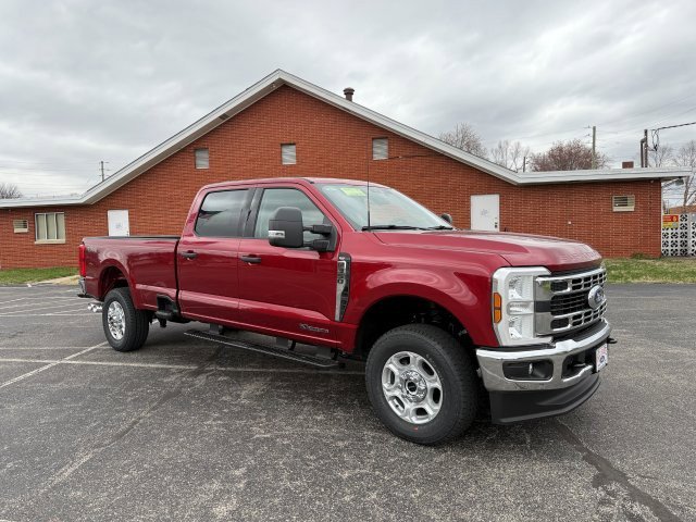 New 2025 Ford F350 XLT w/ Snow Plow Prep Package