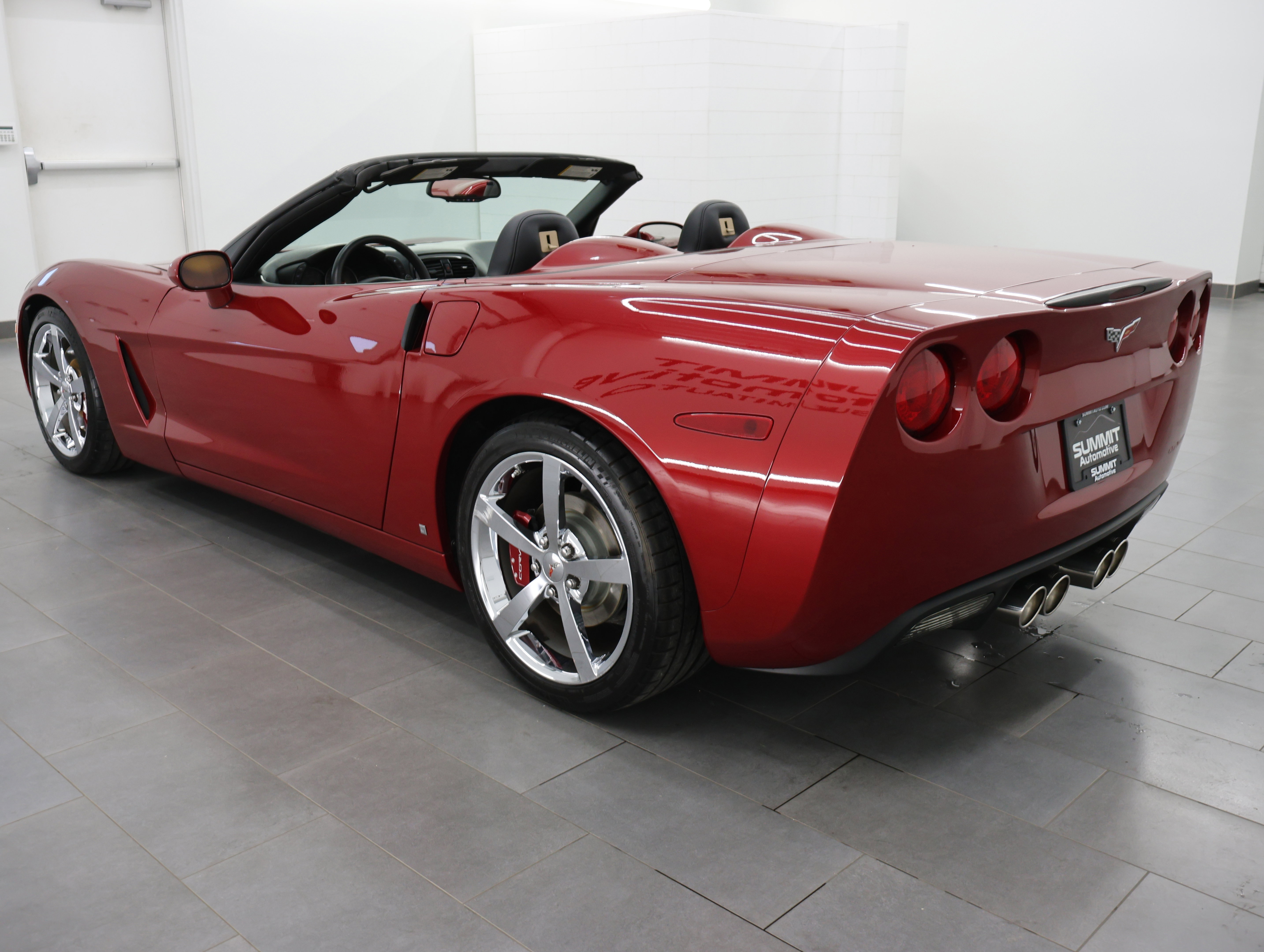 Used 2008 Chevrolet Corvette Convertible w/ Preferred Equipment Group RWD image 6