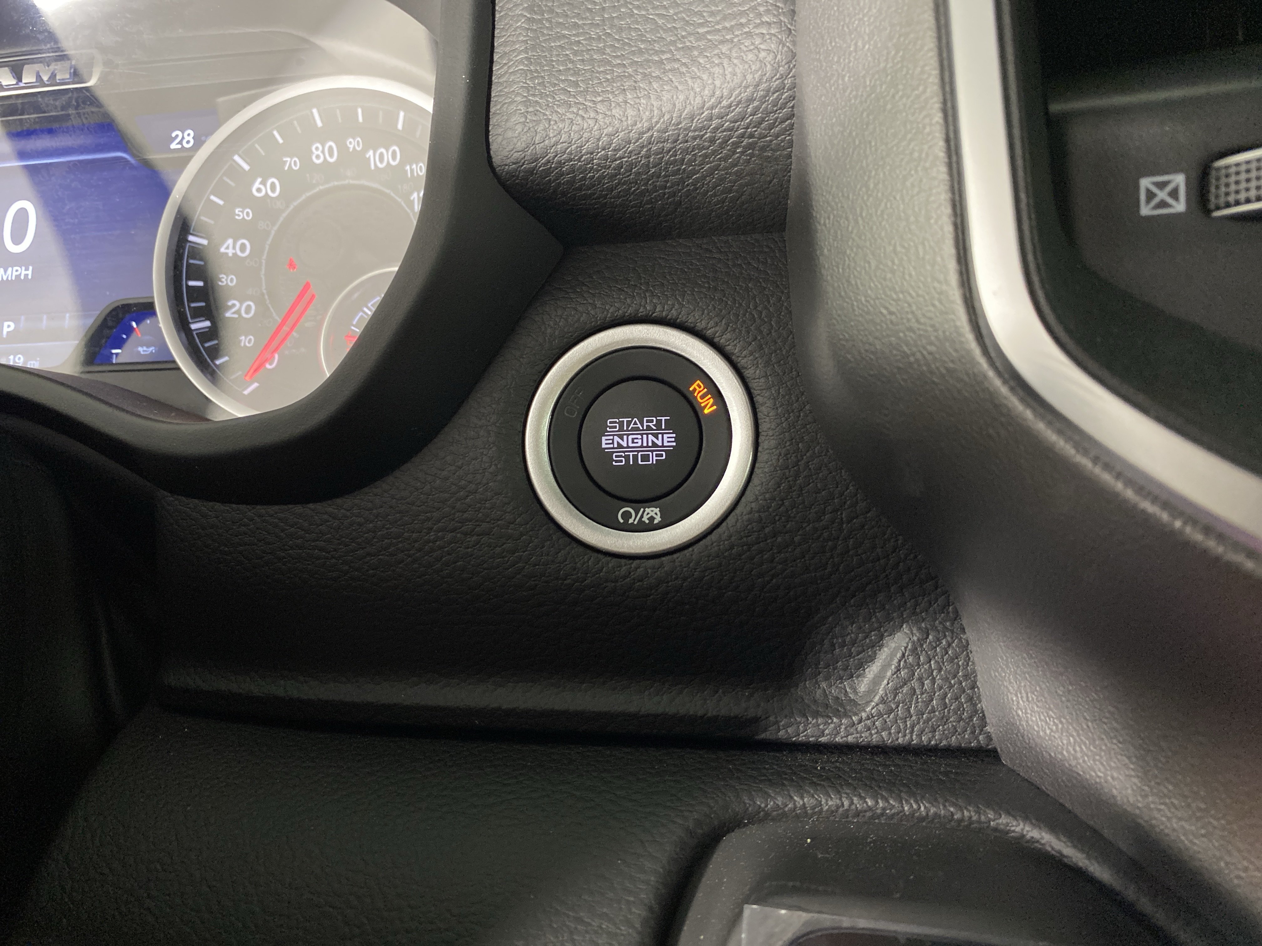 New 2026 RAM 1500 Big Horn AWD/4WD image 23